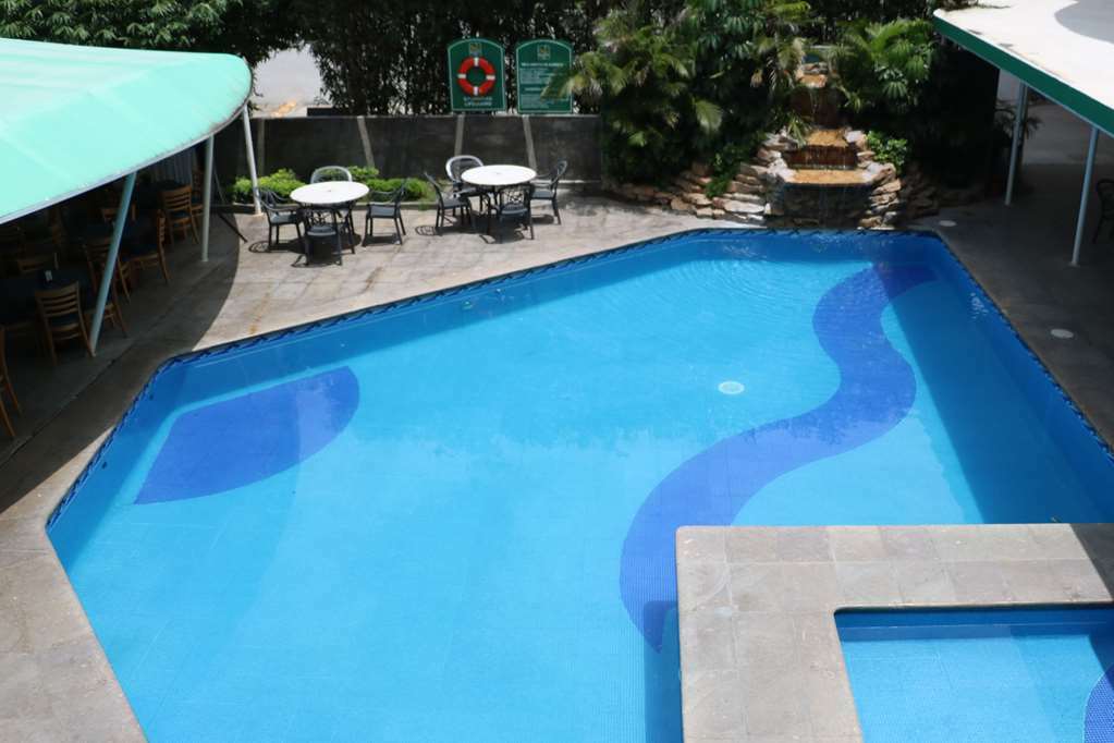 Quality Inn Tuxtla Gutiérrez Exterior foto