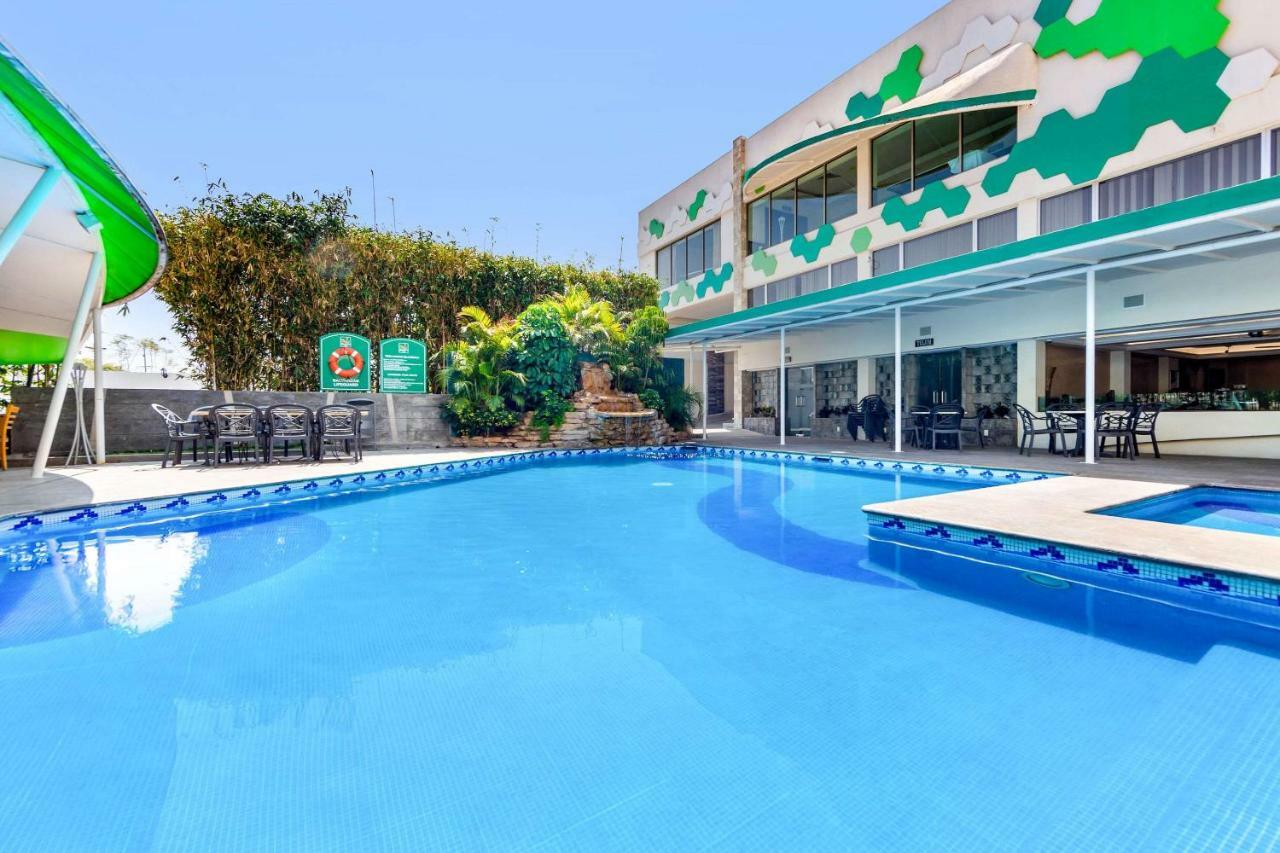 Quality Inn Tuxtla Gutiérrez Exterior foto